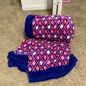 Vera Bradley blanket